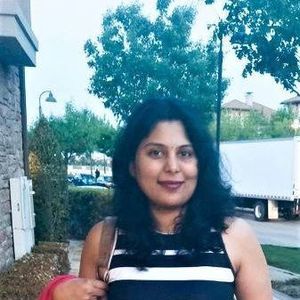 Meet your Posher, Priyanka